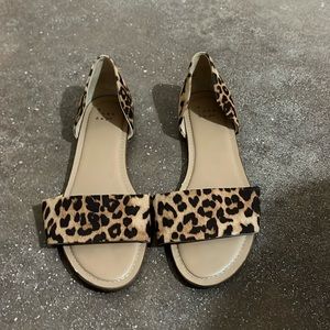 Cheetah print shoes, very nice for work, etc, comfortable
